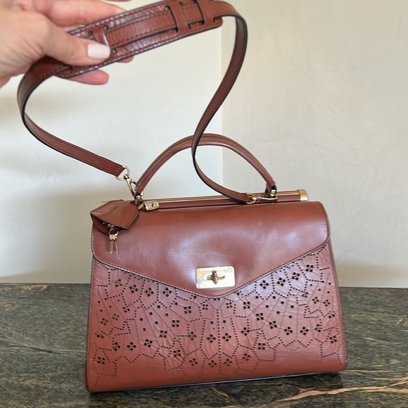 BCBG MaxAzaria  perforated cross body top handle leather bag - Picture 15 of 17